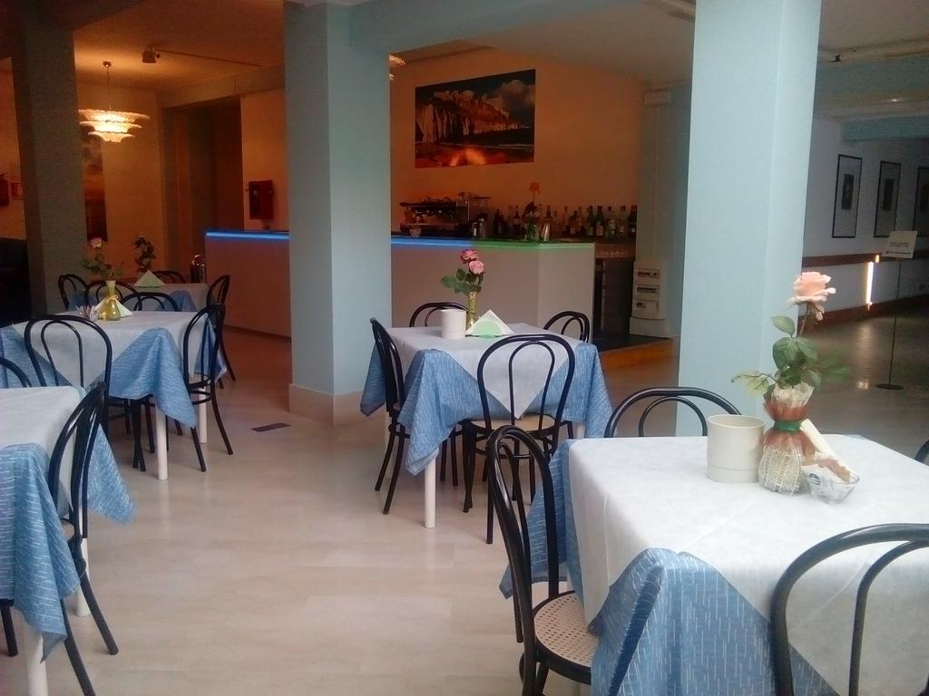 ויאסטה Centro Di Soggiorno Il Belvedere מראה חיצוני תמונה